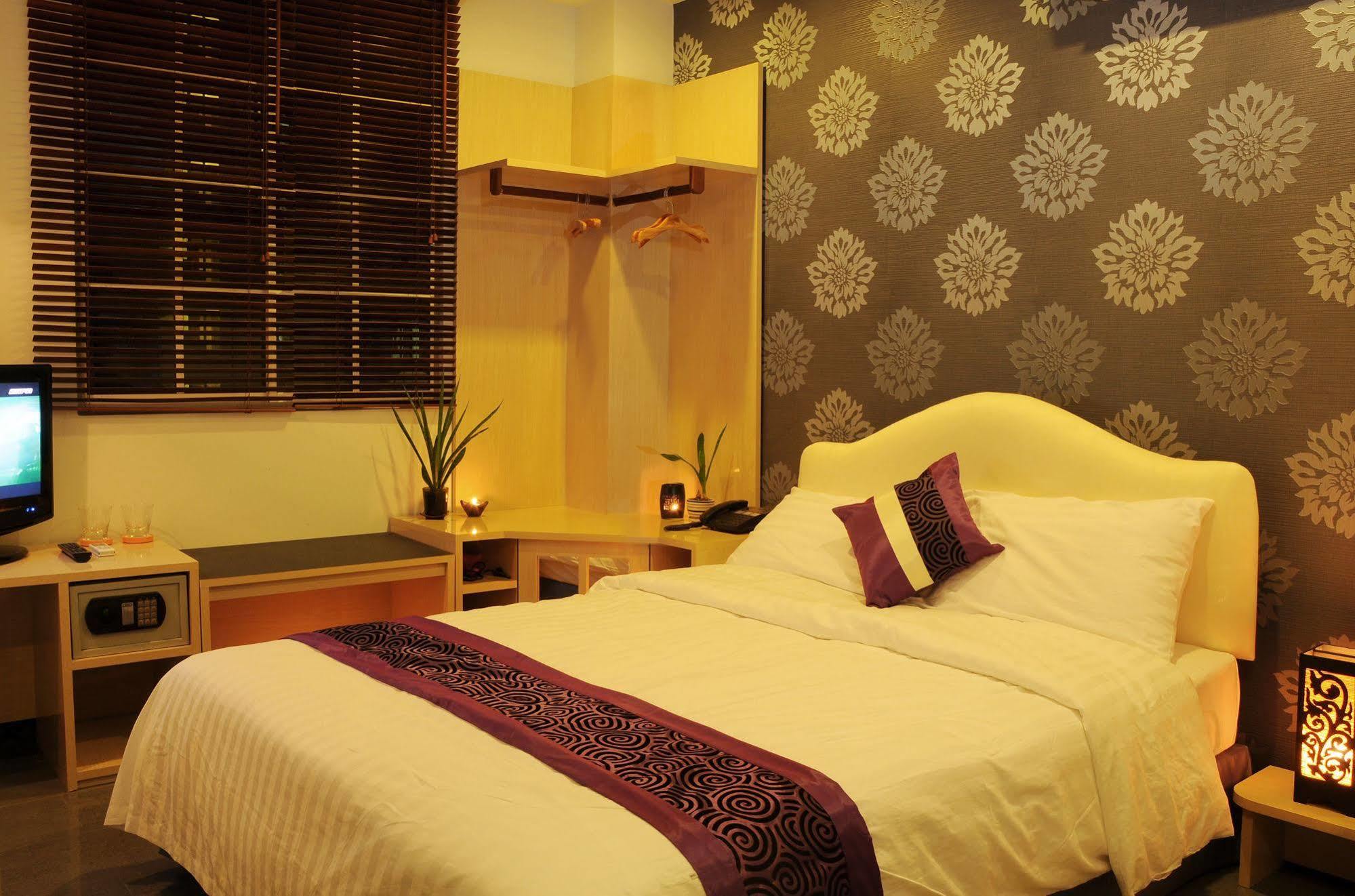 Lvis Boutique Hotel Male Ngoại thất bức ảnh